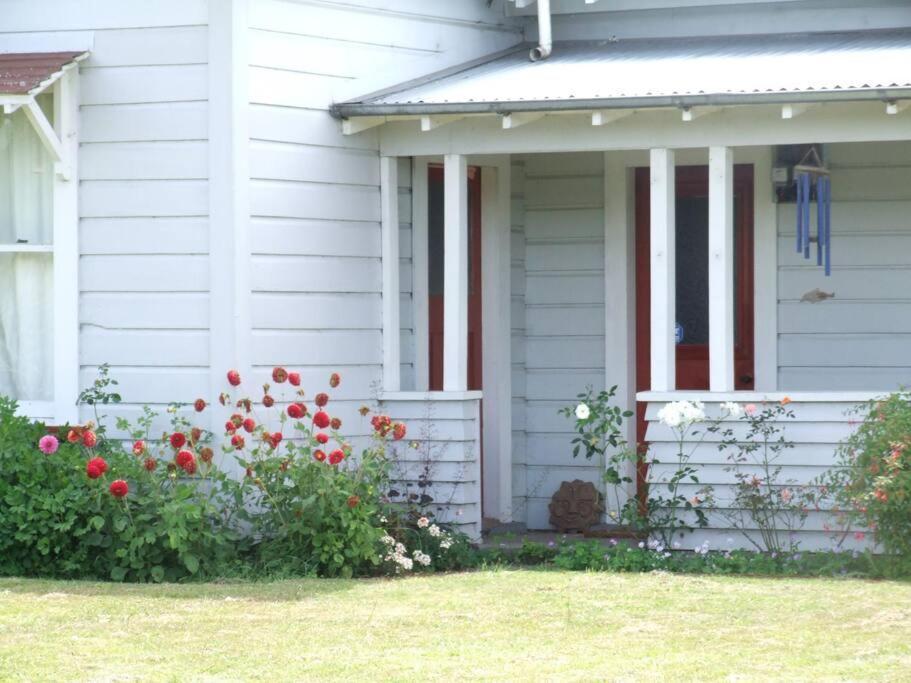 Riverlea Cottage - Cosy, Comfy, Quiet, Central Taumarunui Kültér fotó