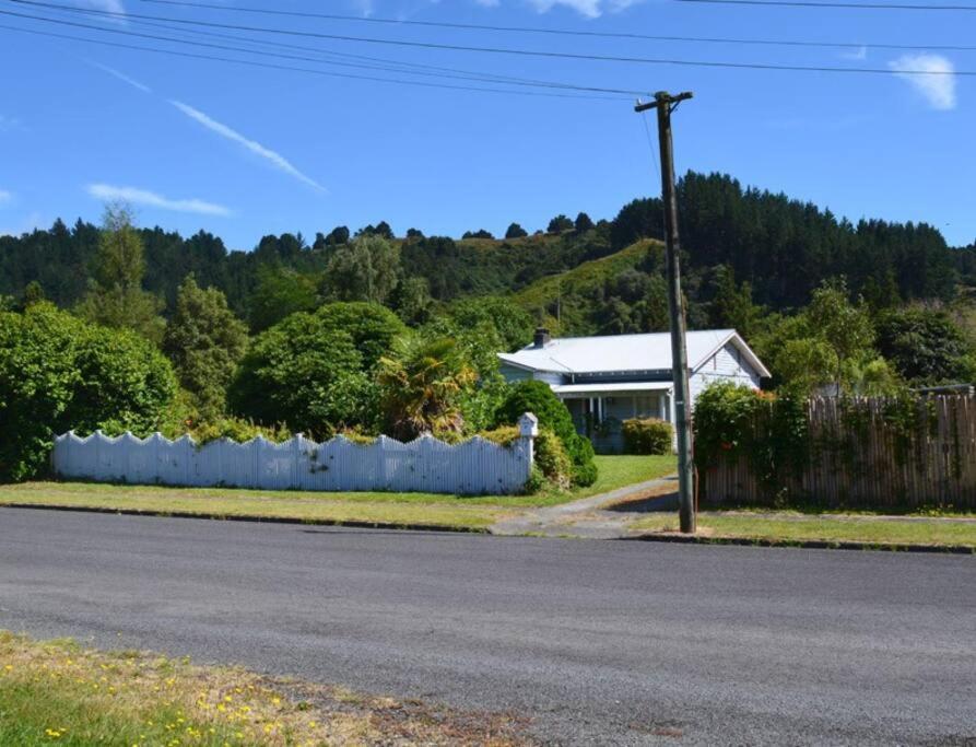 Riverlea Cottage - Cosy, Comfy, Quiet, Central Taumarunui Kültér fotó